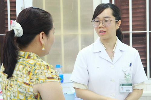Nhập viện điều trị tâm thần vì ghen tuông vô lối