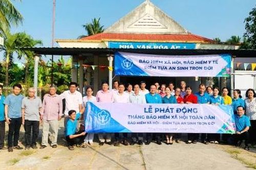 Đồng Tháp đẩy mạnh bao phủ bảo hiểm xã hội và bảo hiểm y tế
