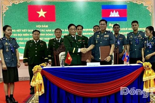 Bộ đội Biên phòng Đồng Tháp hội đàm với Lực lượng vũ trang tỉnh Prey-Veng (Campuchia)