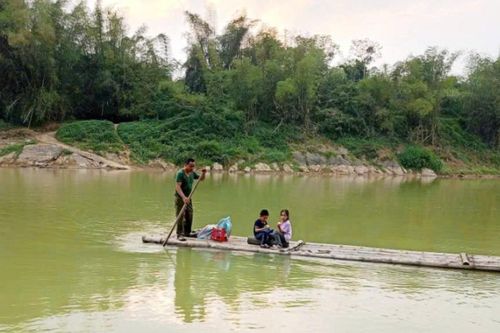 Khơi thông 'huyết mạch' vùng khó