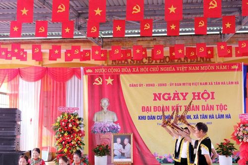 Củng cố khối đại đoàn kết từ cơ sở