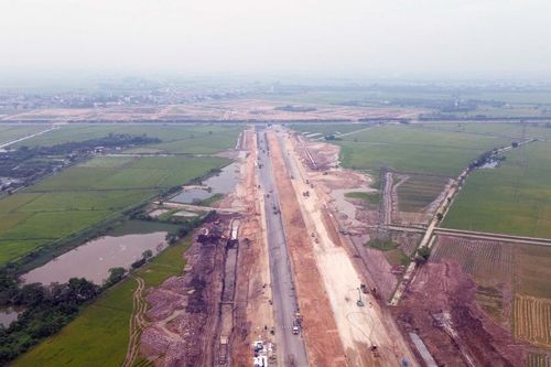 Tiến độ đại lộ 120m kết nối sân vận động Hùng Vương và cao tốc Pháp Vân