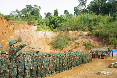 Trung đoàn Bộ binh 994A kiểm tra '3 tiếng nổ' đối với chiến sĩ mới