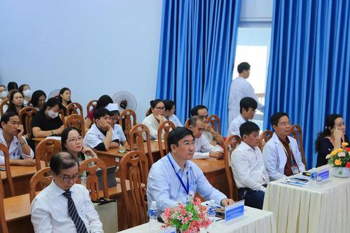 Ngành y tế tỉnh Lâm Đồng: Nâng cao năng lực điều trị từ sinh hoạt chuyên môn