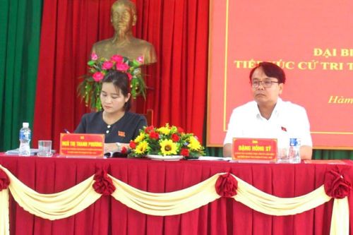 Cử tri phường Hàm Thắng kiến nghị nhiều vấn đề dân sinh, hạ tầng và an sinh xã hội