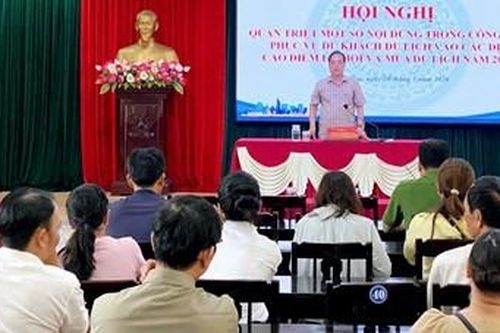 Thuận Hóa quán triệt công tác phục vụ du khách mùa cao điểm