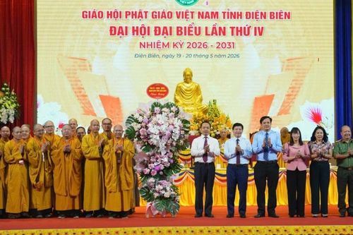 Điện Biên: Lãnh đạo Tỉnh ủy chúc mừng Ban Trị sự nhân Đại hội đại biểu Phật giáo tỉnh lần thứ IV