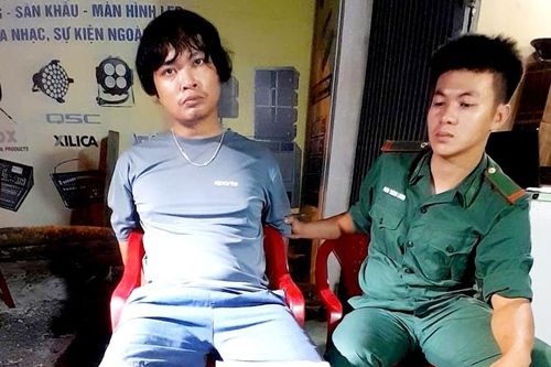 Bắt quả tang đối tượng có hành vi làm và tàng trữ tiền giả tại Quảng Ngãi