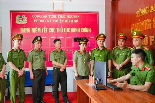 'Một cửa số' tiếp trưng cầu và trả kết luận giám định trên môi trường số
