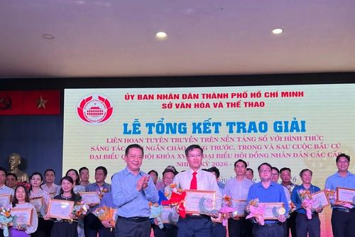 Trao giải Liên hoan tuyên truyền trên nền tảng số về bầu cử