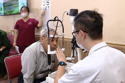 Hơn 40 nghìn người được khám sàng lọc mù lòa trong năm 2025