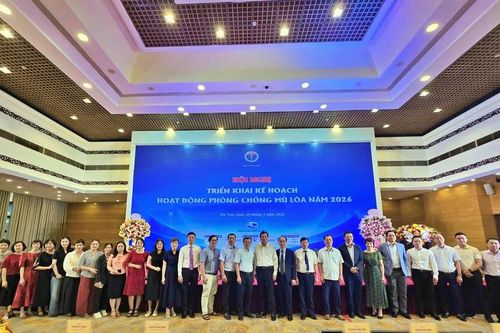 Bệnh viện mắt Hà Nội nâng cao nhận thức của người dân trong phòng, chống mù lòa