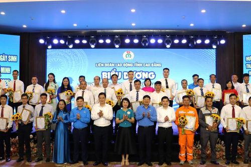 Gặp mặt biểu dương thợ thủ công, thợ kỹ thuật giỏi năm 2026