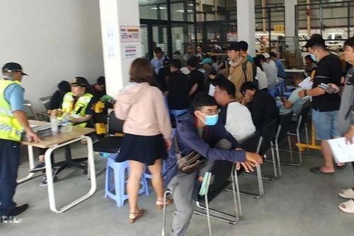 FedEx ùn tắc hàng hóa, doanh nghiệp thiệt hại hàng triệu USD