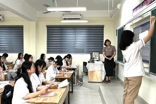 Tin tức đặc biệt trên ấn phẩm Hànôịmới ngày 20-5-2026