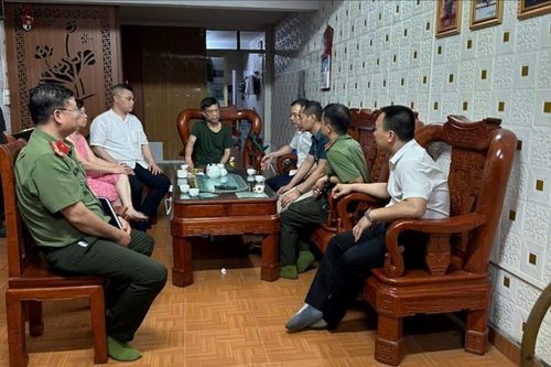 Công an xã Vĩnh Thanh: Dân vận khéo để khơi thông các 'nút thắt' giải phóng mặt bằng