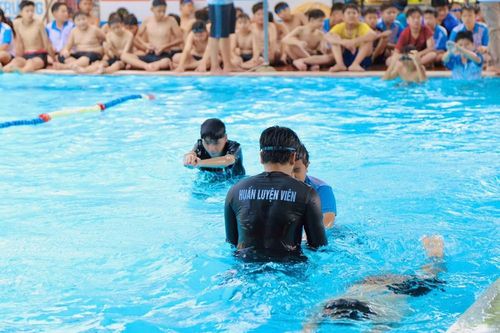 TP.HCM phát động toàn dân tập luyện môn bơi để phòng, chống đuối nước