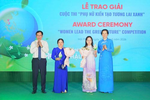 Phụ nữ chung tay kiến tạo lối sống xanh