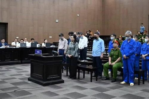 Xét xử sơ thẩm cựu Bộ trưởng Nguyễn Thị Kim Tiến: Dự án đình trệ gây lãng phí tiền mồ hôi, nước mắt của dân