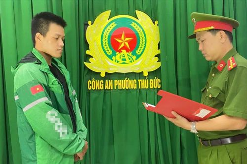 Củng cố hồ sơ để xử lý đối tượng chặn xe, đánh người trên đường Kha Vạn Cân