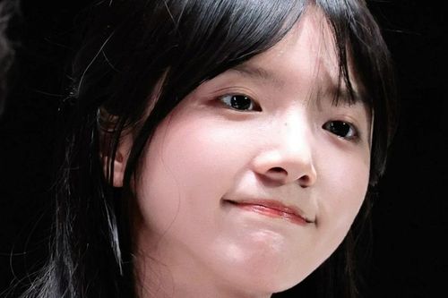 Cô gái vô danh 'nổi tiếng sau một đêm'