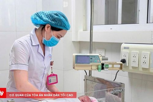 Giành giật sự sống cho bệnh nhi 1 ngày tuổi