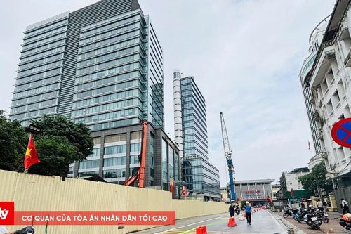 Điều chỉnh phân luồng giao thông phục vụ thi công ga ngầm S12
