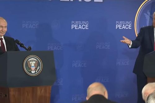 Cố vấn Tổng thống Nga nêu khả năng hội đàm Putin - Trump bên lề thượng đỉnh APEC