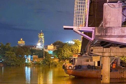 Ninh Bình tạm dừng các loại xe cơ giới qua cầu Đò Quan