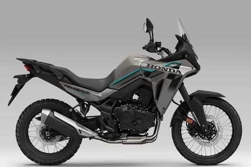 Top 10 môtô adventure cỡ trung tốt nhất năm 2026: Xướng tên Honda XL750 Transalp