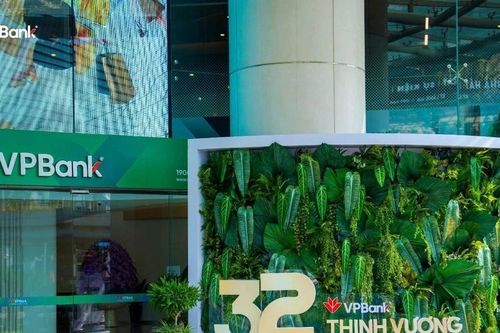 VPBank, Techcombank chia cổ tức, hướng tới vốn điều lệ trên 100.000 tỷ đồng
