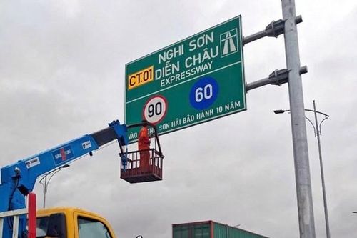 Tạm đóng một số đoạn cao tốc theo khung giờ để lắp đặt hệ thống giám sát giao thông