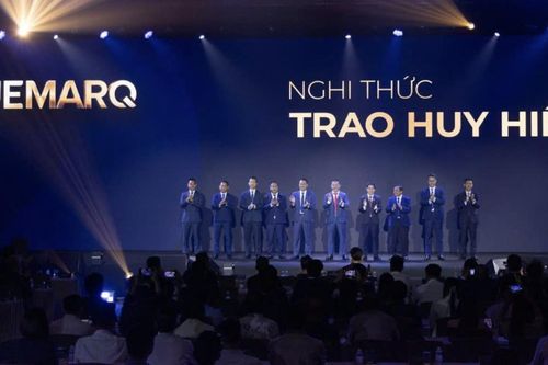 Tập đoàn Đất Xanh có tên mới Bluemarq Group