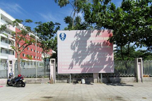 Cần làm mới pa nô tuyên truyền