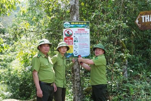 Vườn Quốc gia Bát Xát khuyến cáo du khách không leo núi tự phát