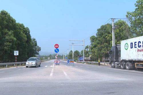 Tạm đóng một số đoạn cao tốc để lắp đặt hệ thống giám sát giao thông