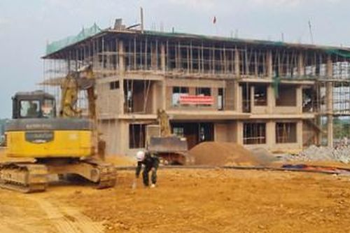 Đề nghị hỗ trợ nhân lực thi công trường học vùng biên giới