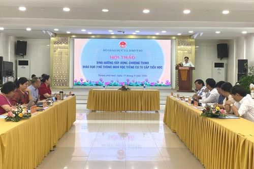 Định hướng xây dựng chương trình tiếng Cơ Tu cấp tiểu học