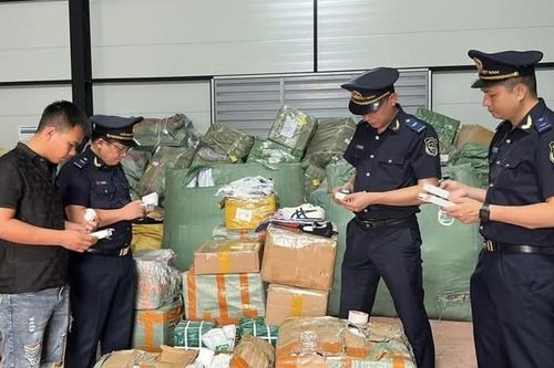 Hỏa tốc triển khai nghị định mới về xử phạt vi phạm trong lĩnh vực hải quan