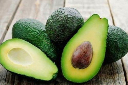 Công dụng làm đẹp của quả bơ