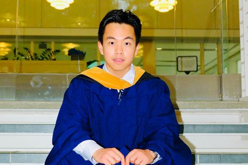Profile ấn tượng của 10X Việt được đại học Mỹ chọn phát biểu trước cả nghìn sinh viên