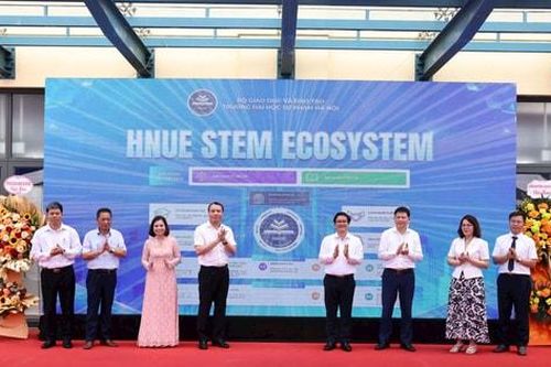 Ra mắt hệ sinh thái STEM Trường Đại học Sư phạm Hà Nội
