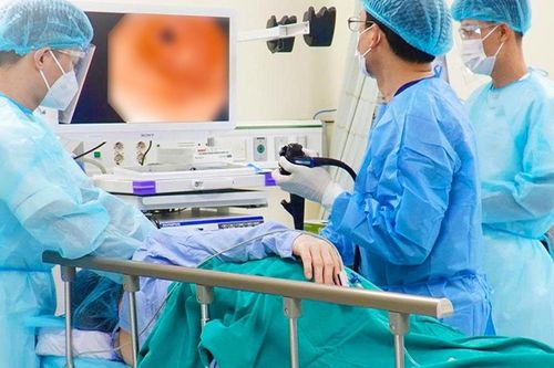 Người phụ nữ 48 tuổi phát hiện ung thư dạ dày đã di căn buồng trứng từ dấu hiệu nhiều người Việt bỏ qua
