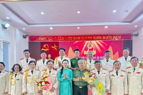 Gắn kết nghĩa tình, chung tay bảo vệ bình yên cuộc sống