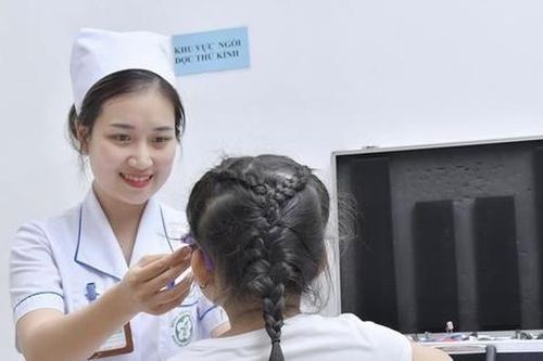 Nhiều bệnh lý nguy hiểm về mắt bị phát hiện muộn