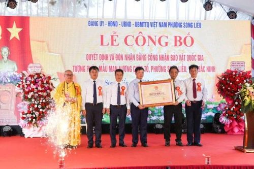 Bắc Ninh: Đón nhận Bằng công nhận Bảo vật quốc gia đối với Tượng Phật gỗ Mẫu Man Nương