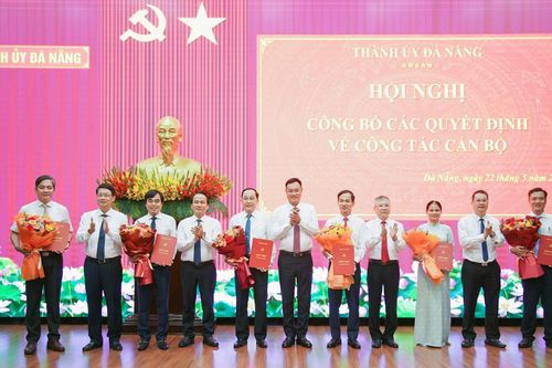 Đà Nẵng công bố quyết định điều động, bổ nhiệm nhiều cán bộ chủ chốt