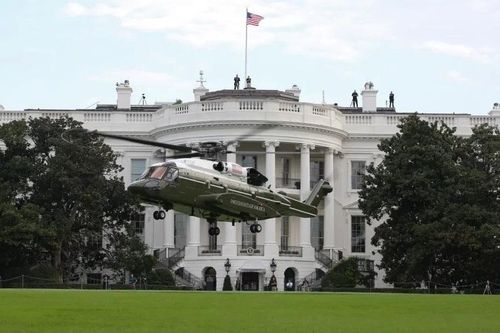 Ông Trump: Phòng khiêu vũ tại Nhà Trắng được sử dụng cho... mục đích quân sự