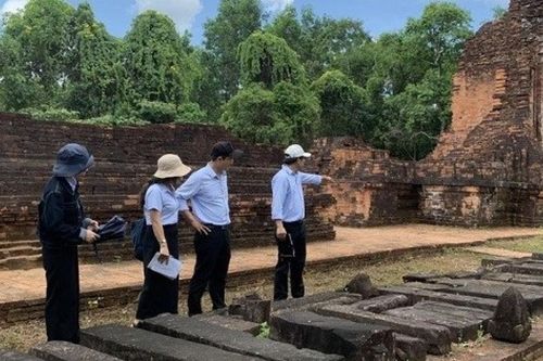 Hệ thống văn bia Chăm tại Mỹ Sơn hướng tới hồ sơ Di sản Tư liệu thế giới