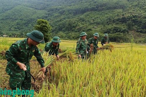 Tỏa sáng hình ảnh người lính Biên phòng nơi phên giậu Tổ quốc